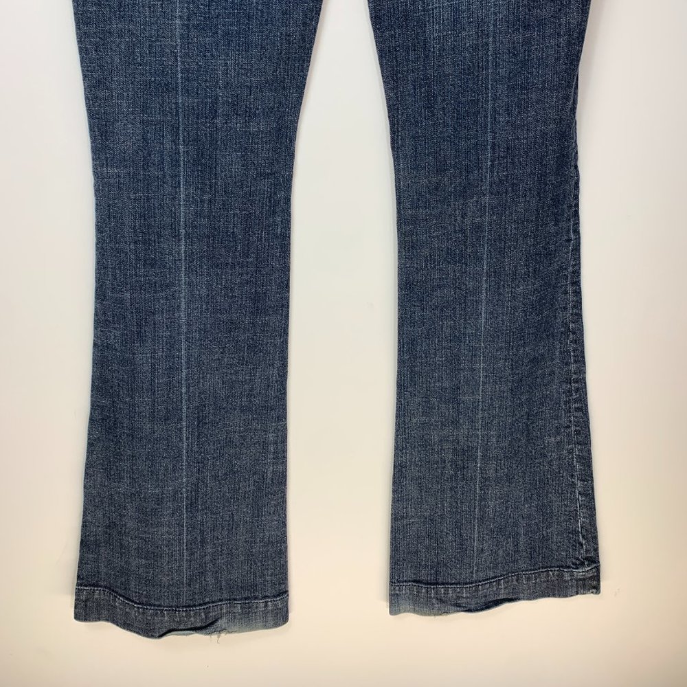 3/$25 American Rag Low Rise Boot Cut Size 3 - Picture 4 of 8